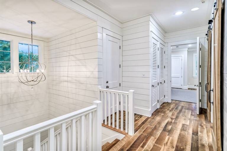Residence image 4