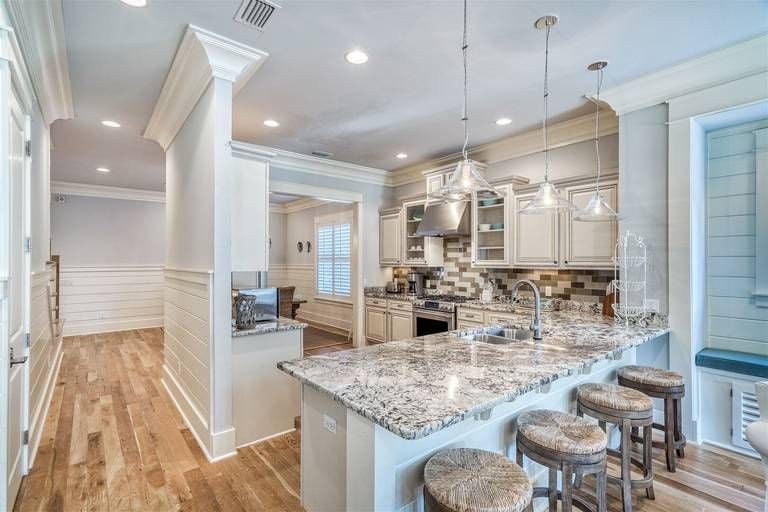 Residence image 4