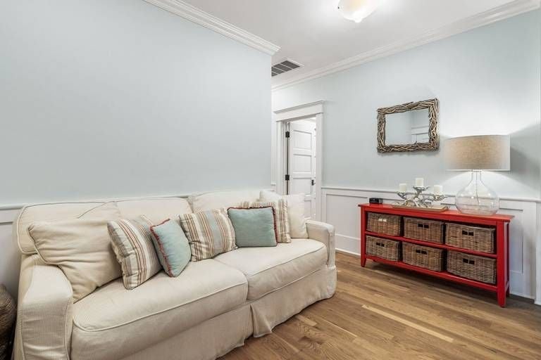 Residence image 5