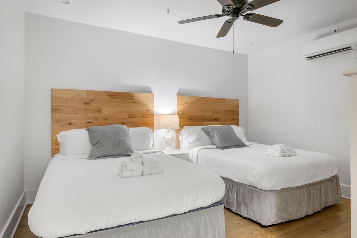 In the Heart of King Street | Hampton Suite image 9