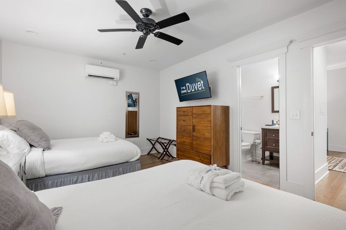In the Heart of King Street | Hampton Suite image 11