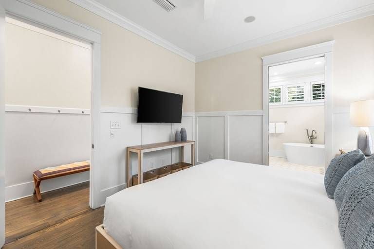 Residence image 4