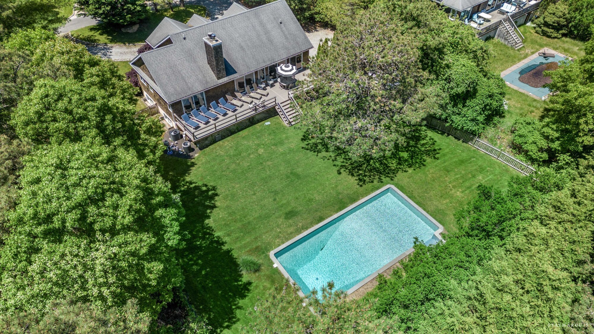 Residence image 2