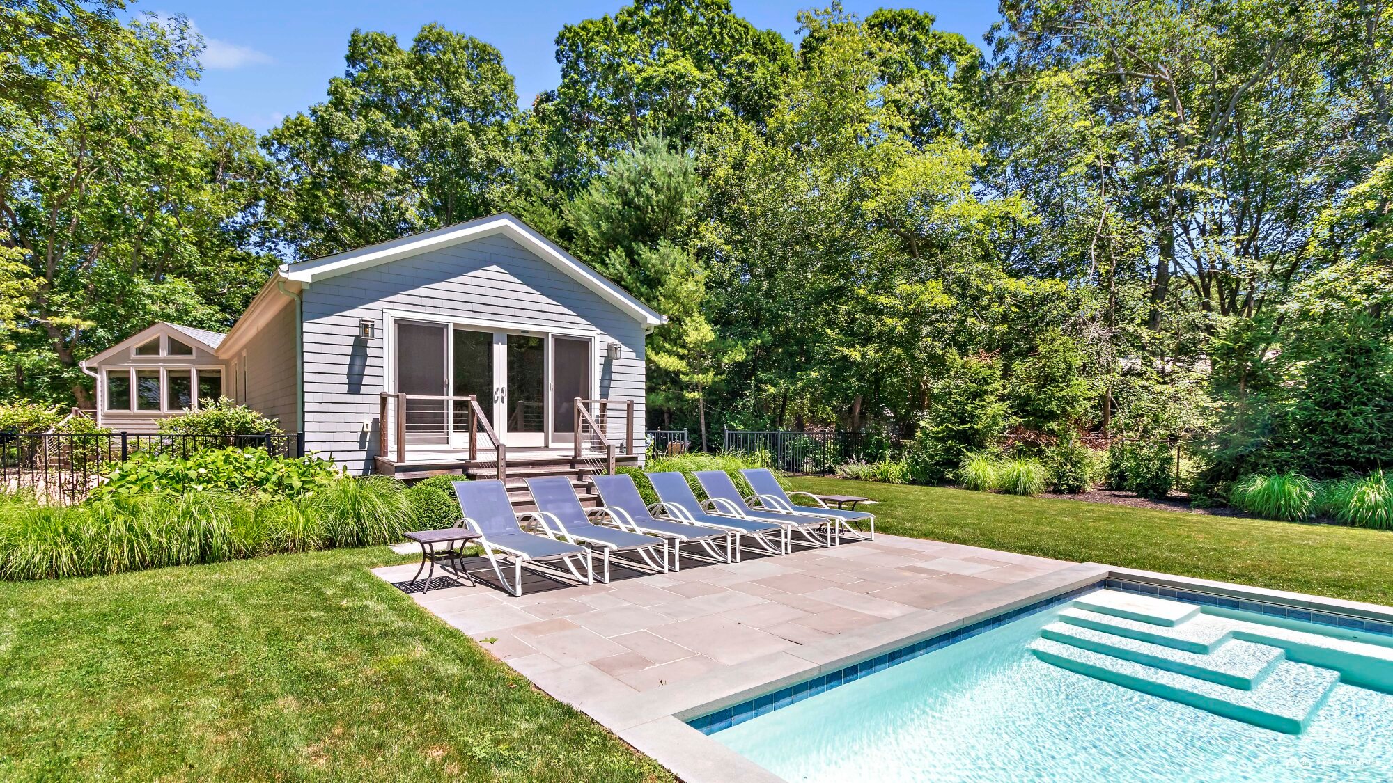 Residence image 1