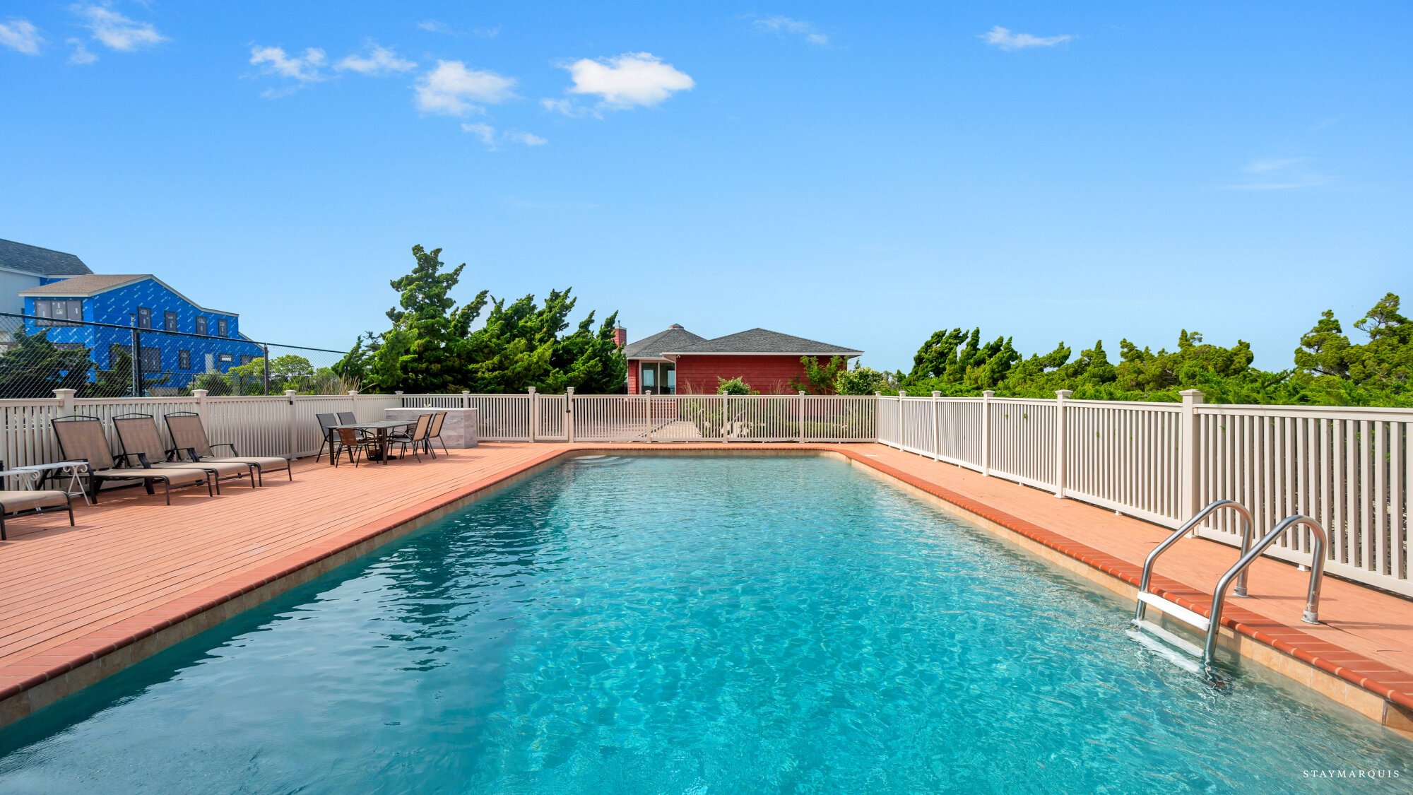 Residence image 2