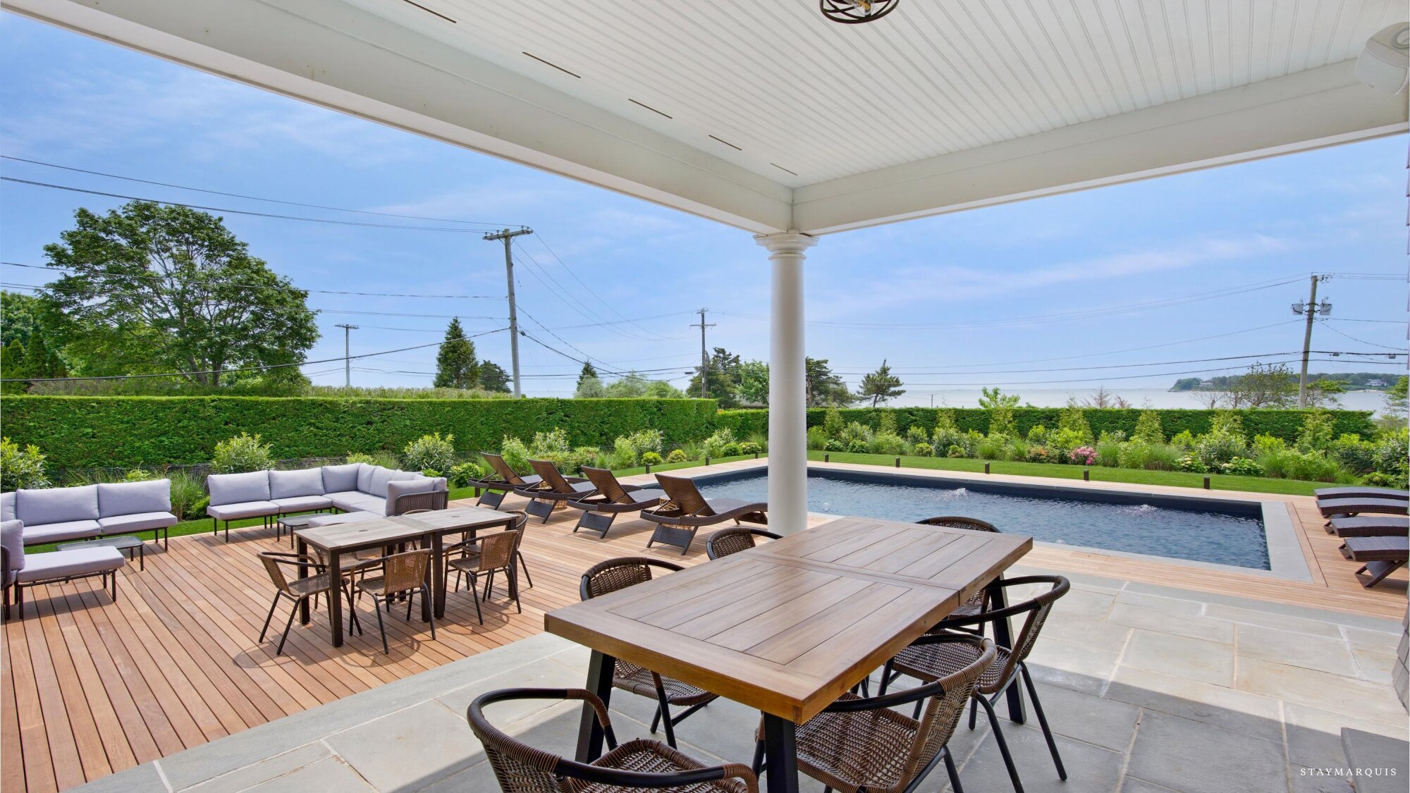 Residence image 3