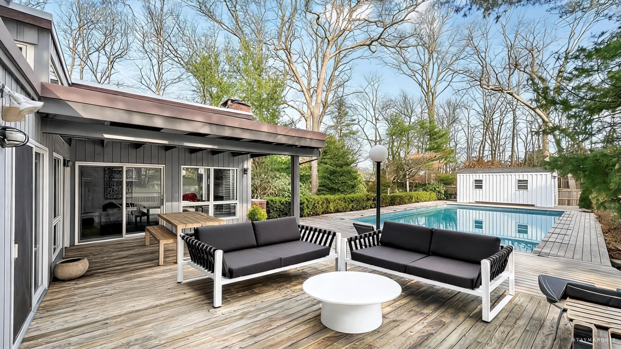Residence image 3