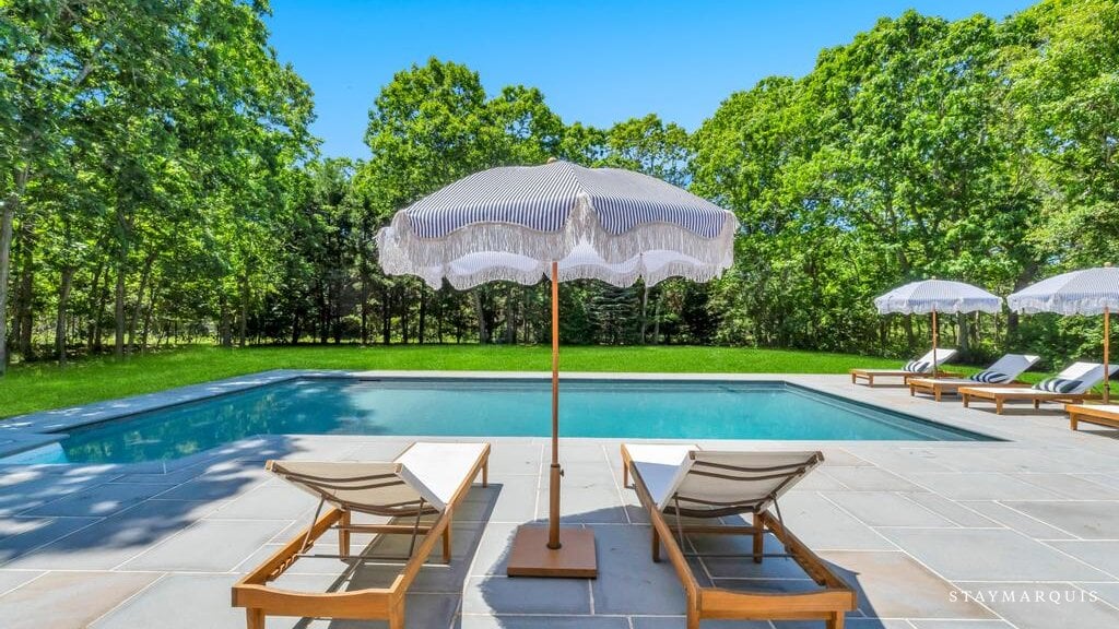 Residence image 3