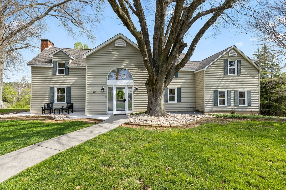 Discover tranquility in Altavista's finest suite in Altavista, VA
