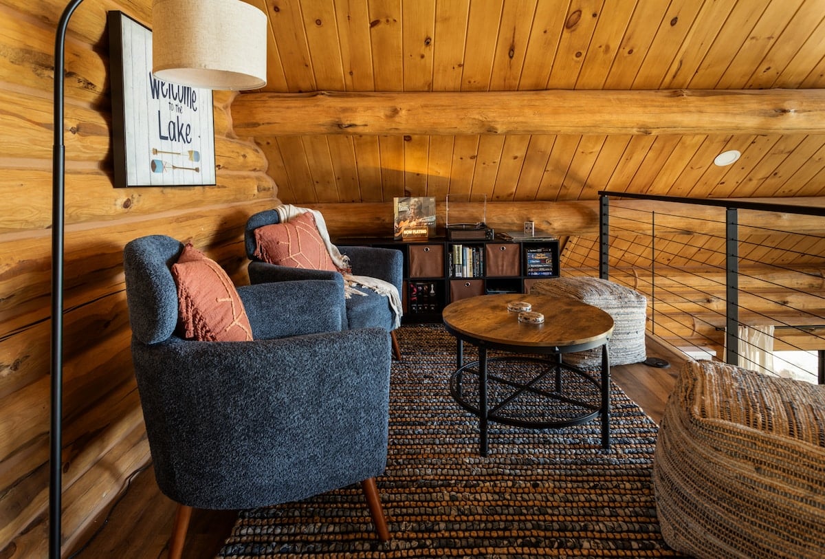 Where timber, water, and warmth converge on Lake Michigan in Ellsworth, MI