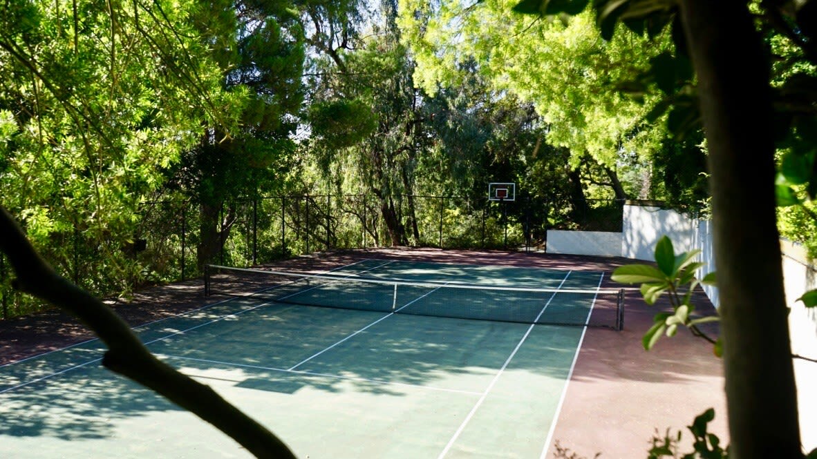 Residence image 3