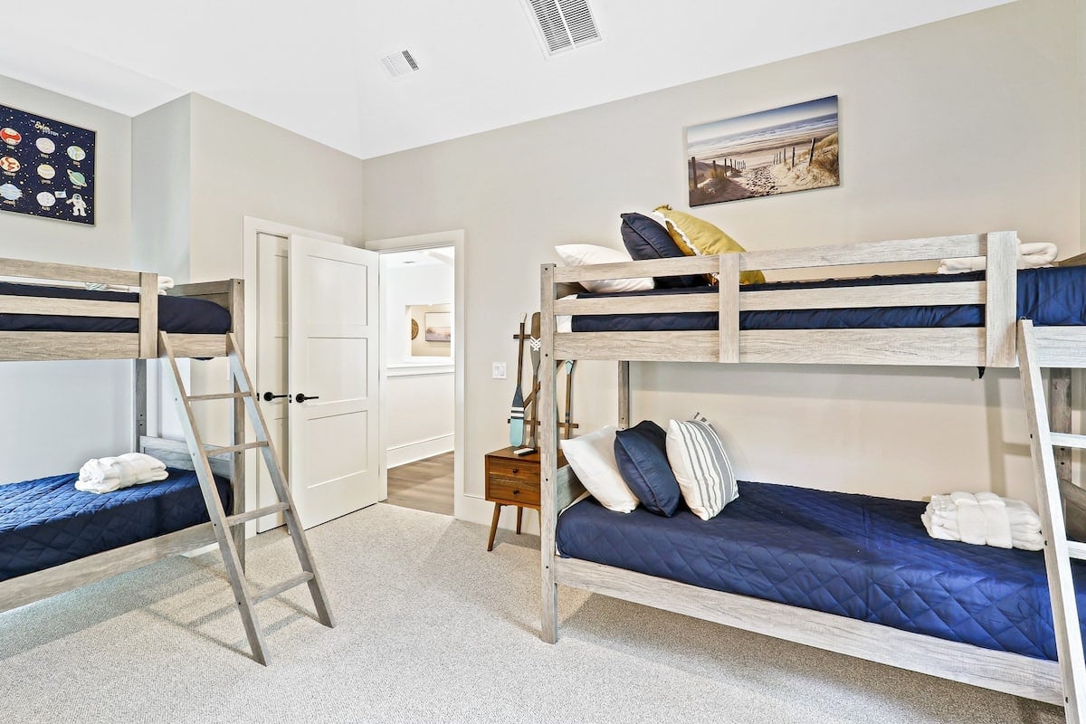 Residence image 2