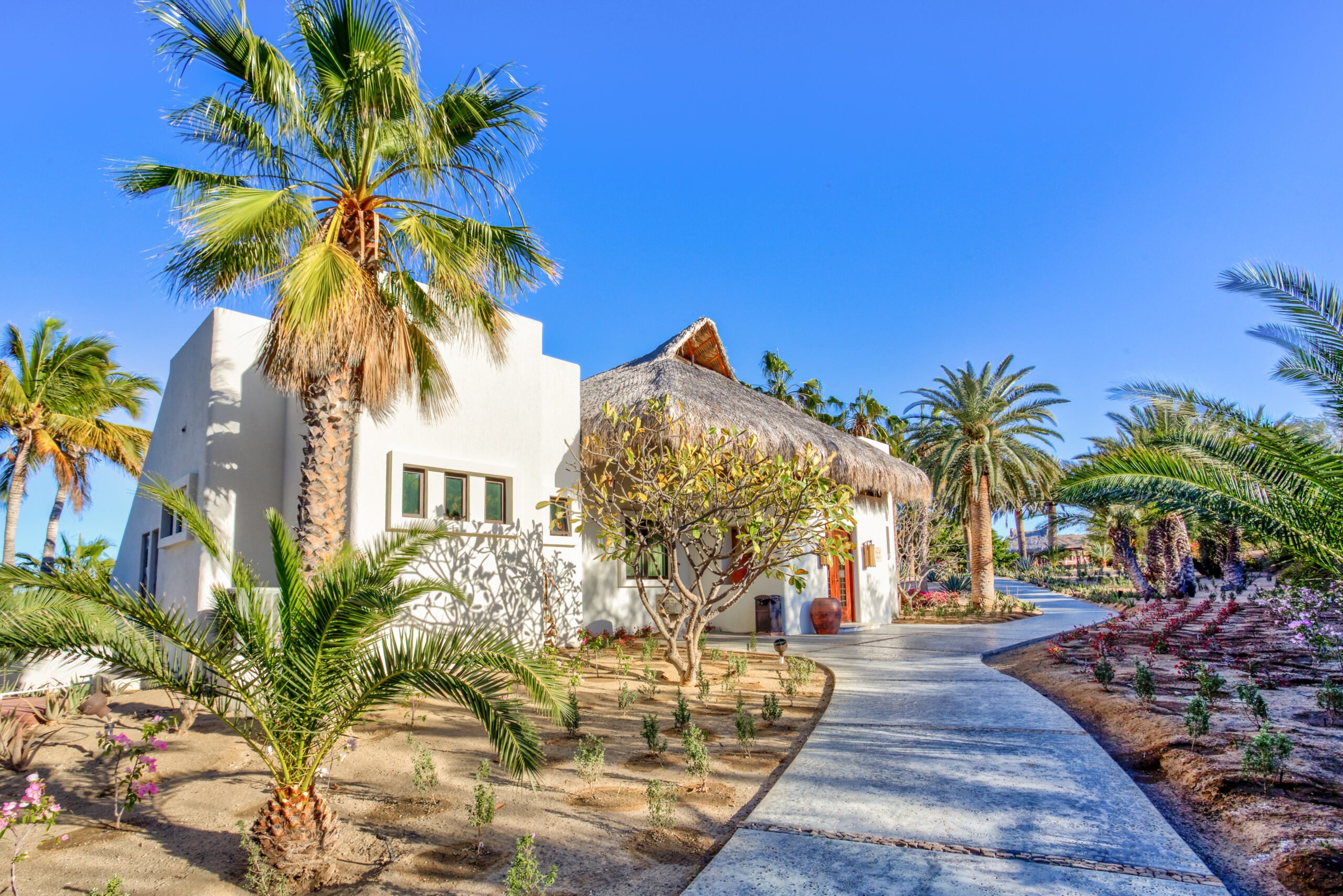 A private oceanfront sanctuary where the sea becomes your horizon in La Paz, Baja California Sur