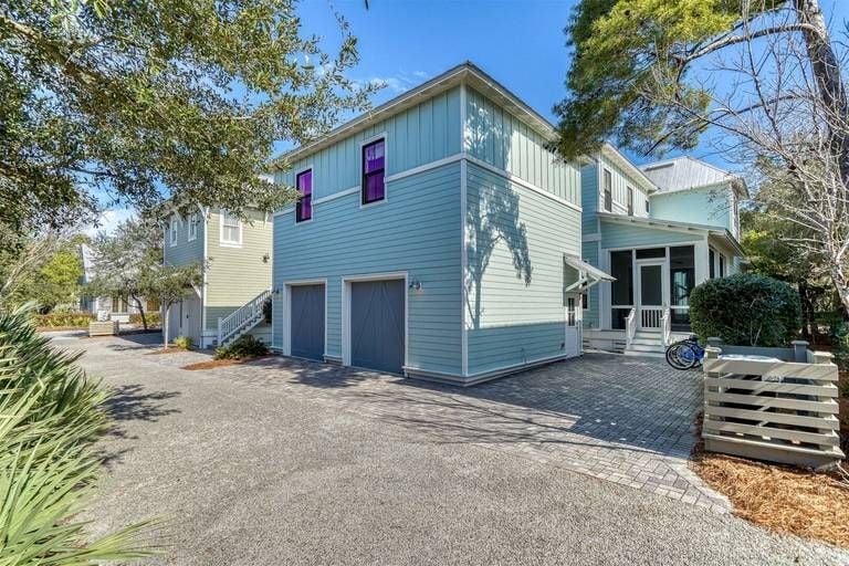 Residence image 3