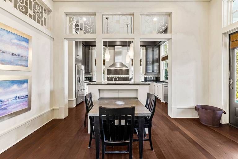 Residence image 2