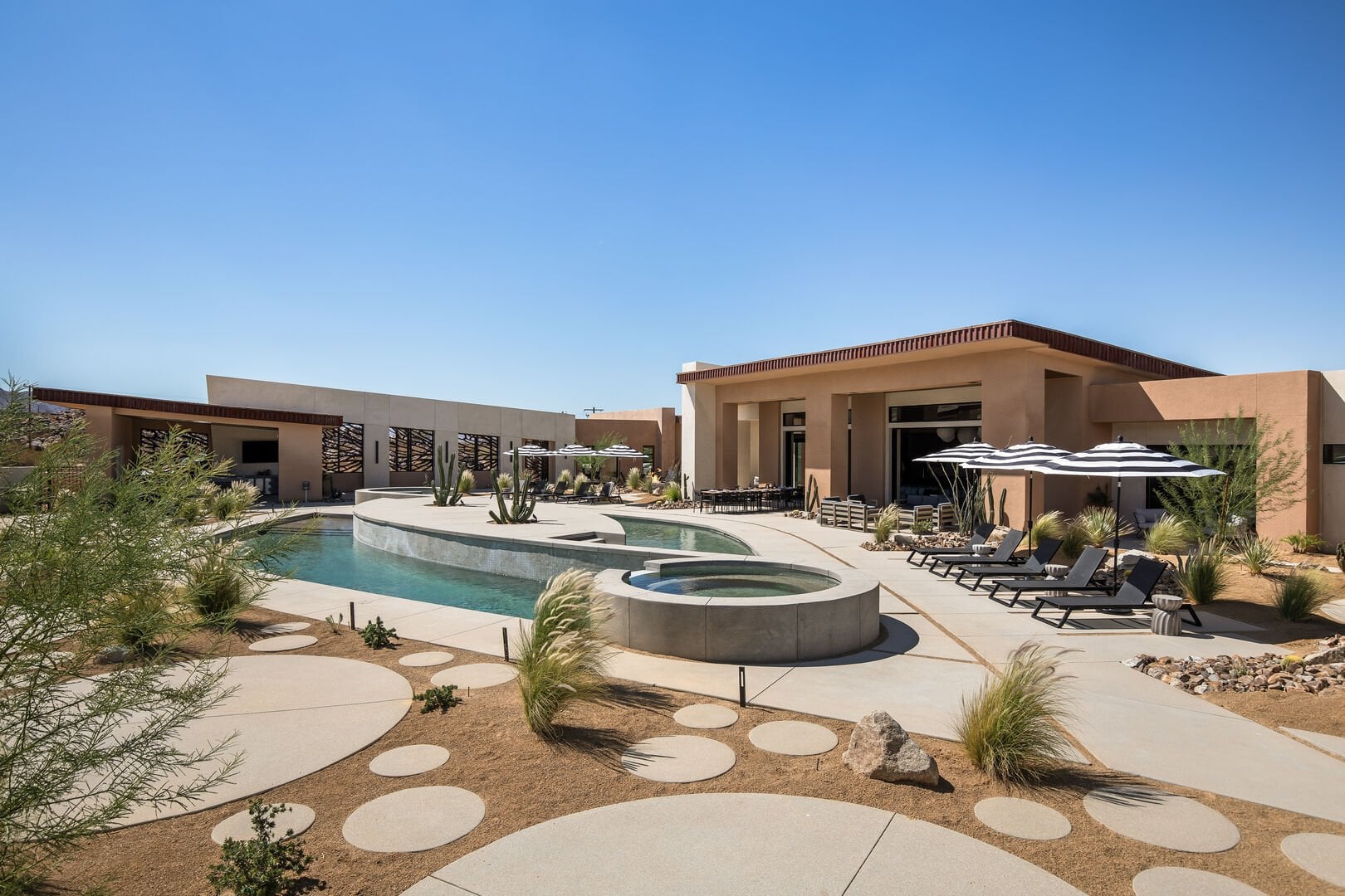 Residence image 2