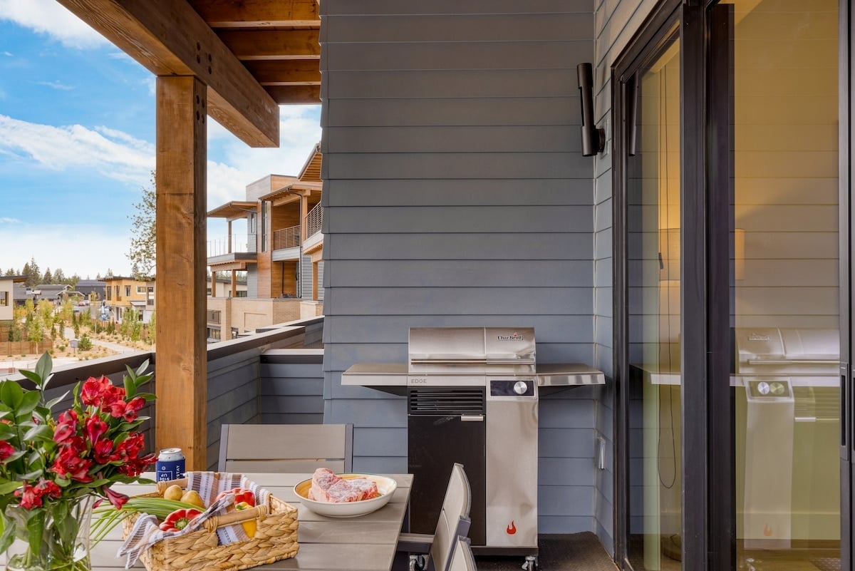 Residence image 1