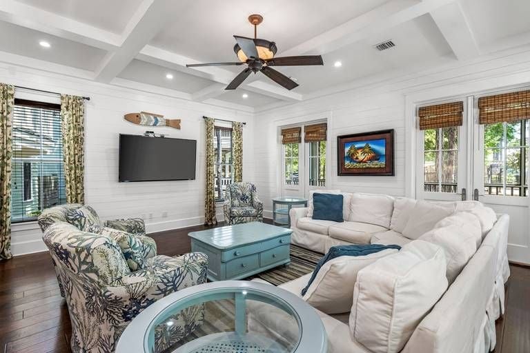 Residence image 3