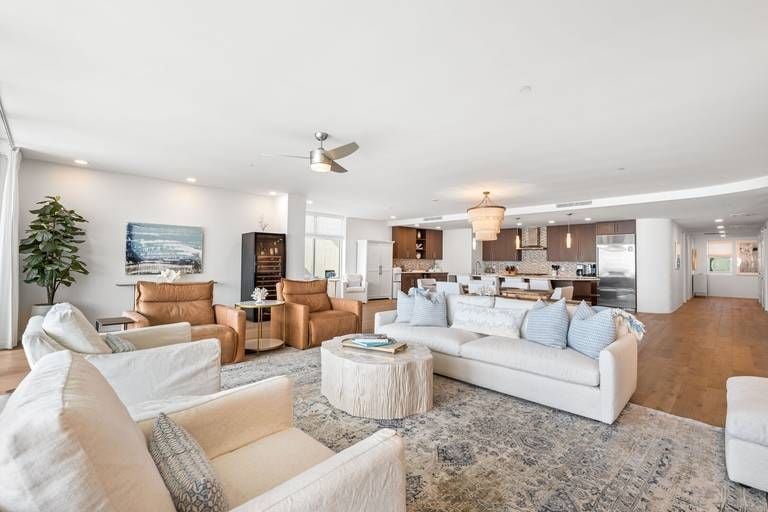 Residence image 5