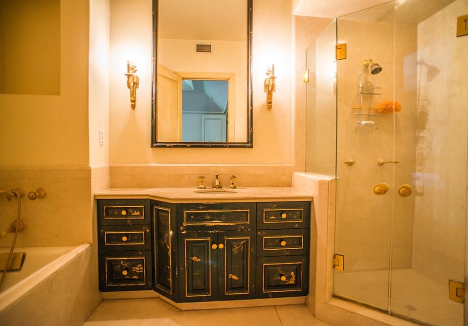 Residence image 6
