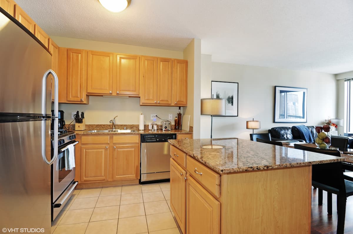 Fully equipped and stocked kitchen