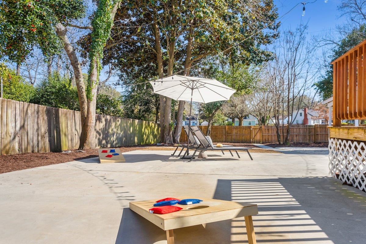 Corn hole for guest use