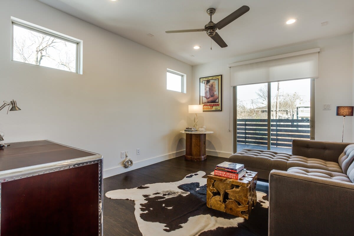 Residence image 3