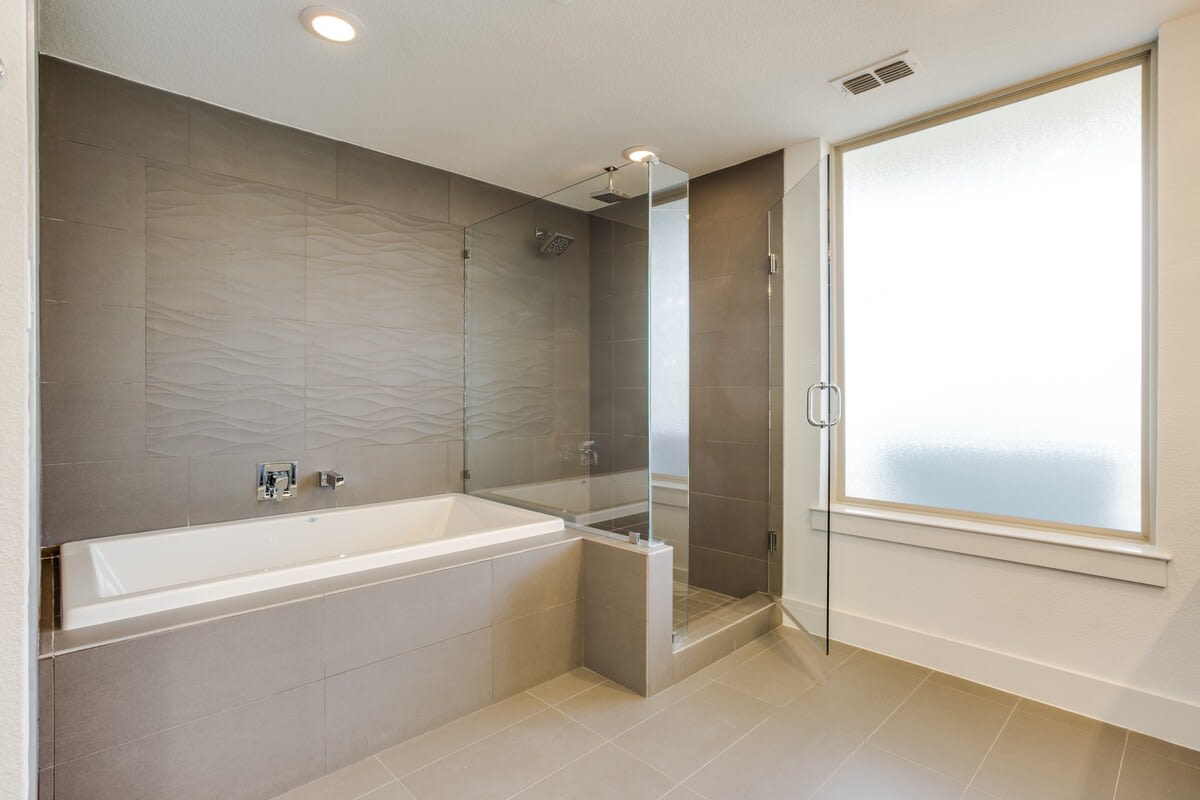 Residence image 2