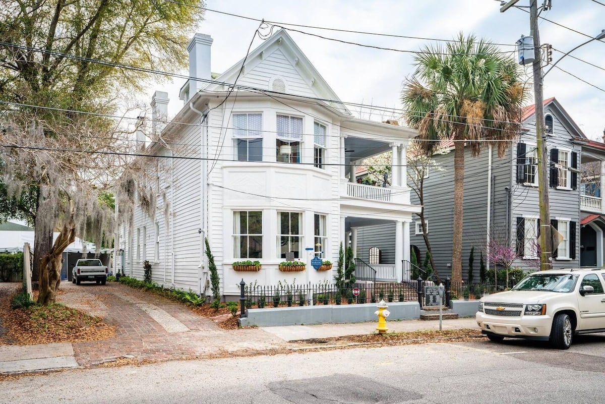 Residence image 2