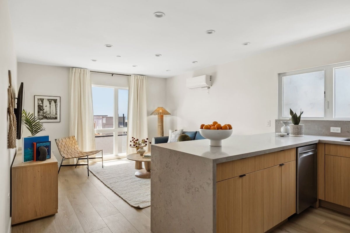 Residence image 2