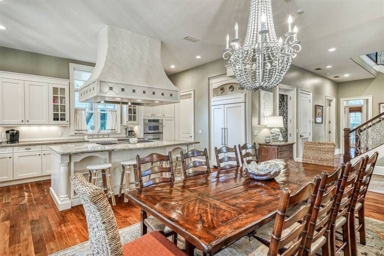 Residence image 2