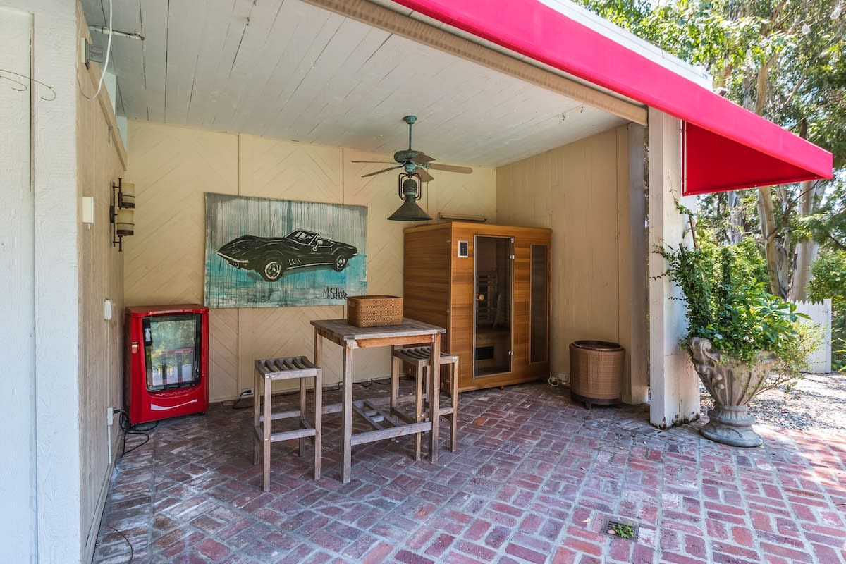 Residence image 5