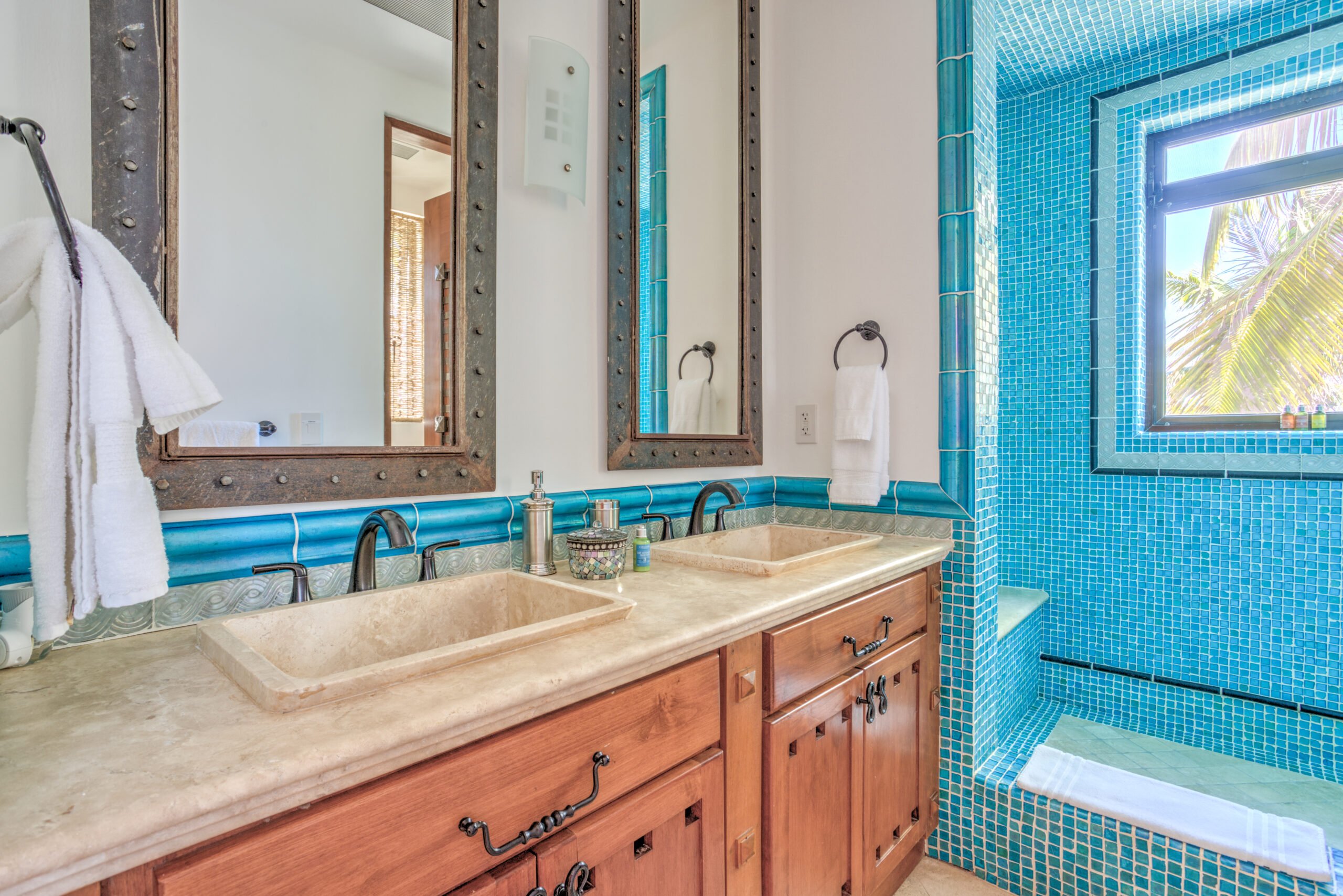 Residence image 2