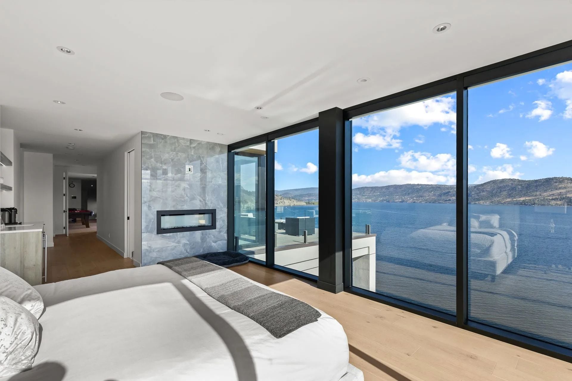 Residence image 4