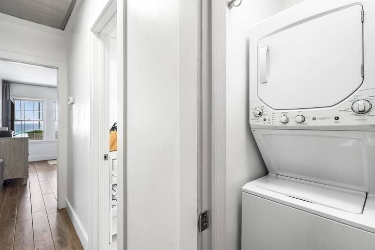 Residence image 1