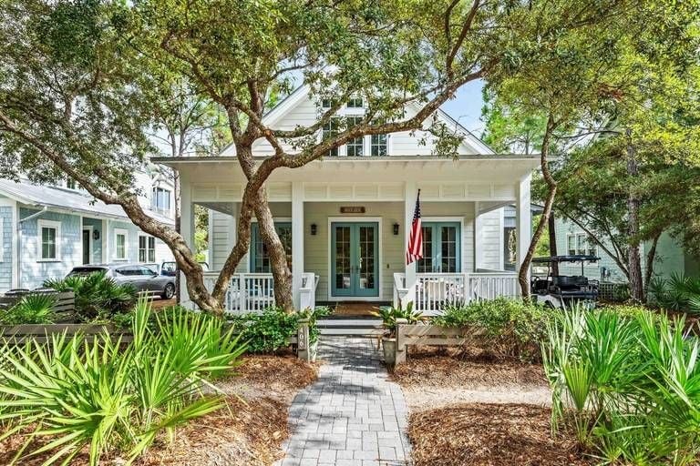 Experience seaside simplicity in Seagrove Beach in Seagrove Beach, FL