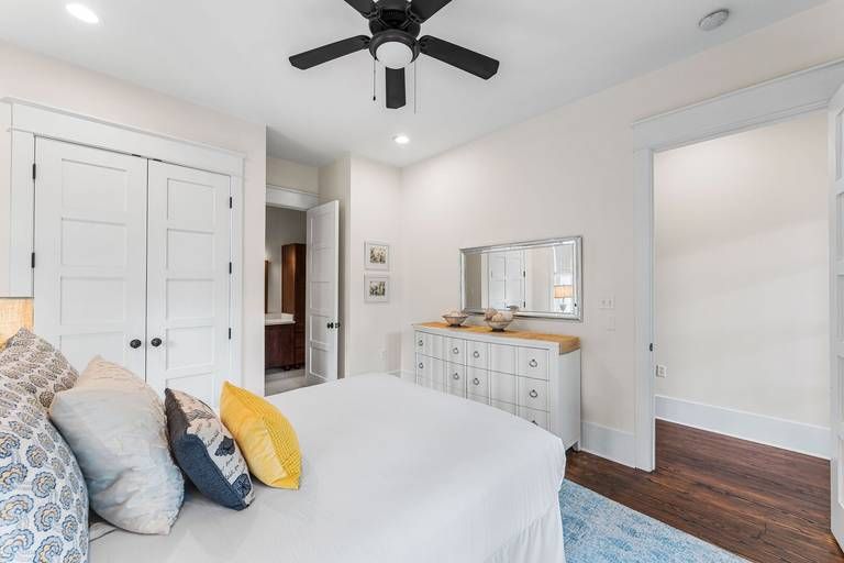 Residence image 6