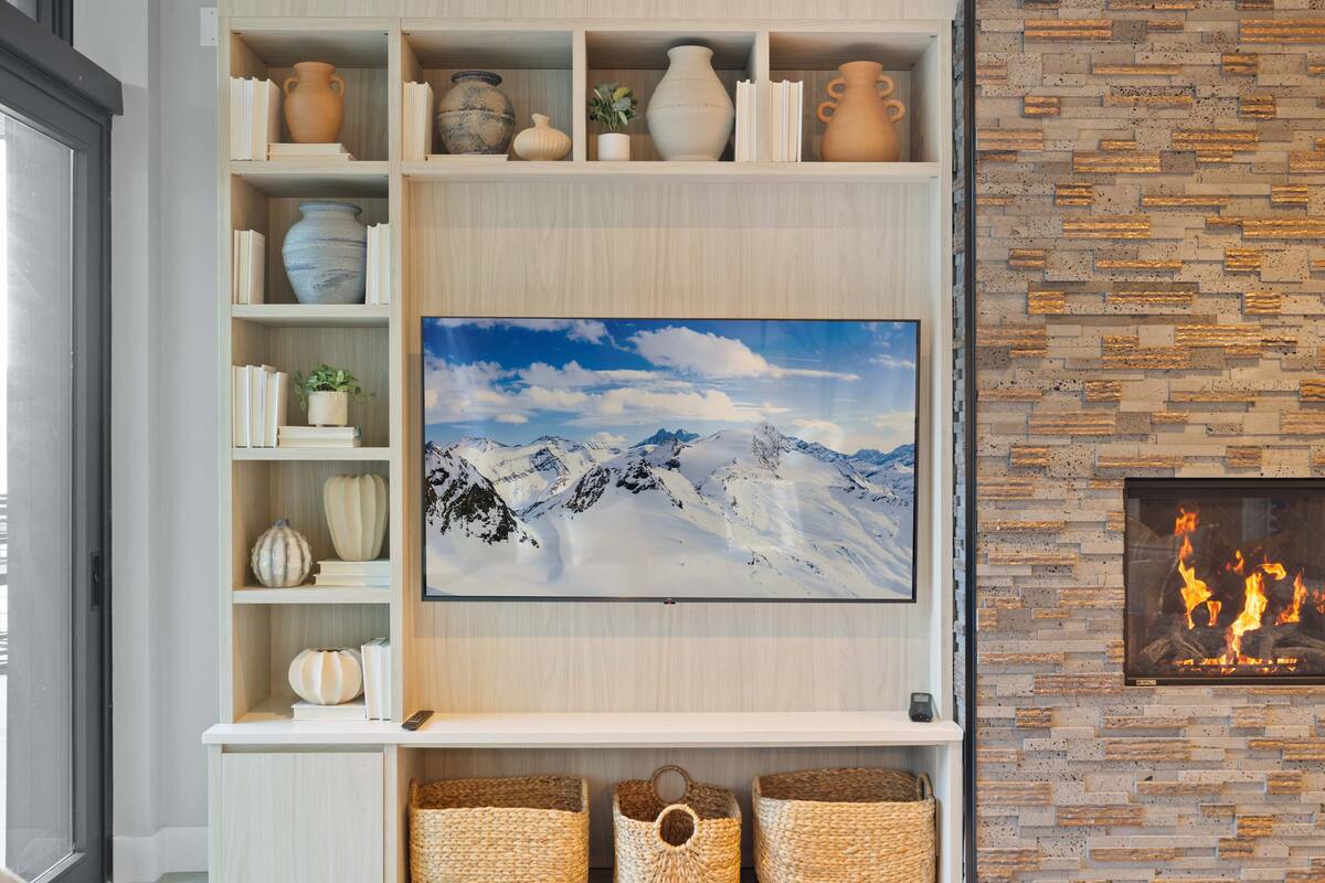 Living Room | McHenry Canyon Haven in Deer Valley, Utah by Luxus Vacation Properties