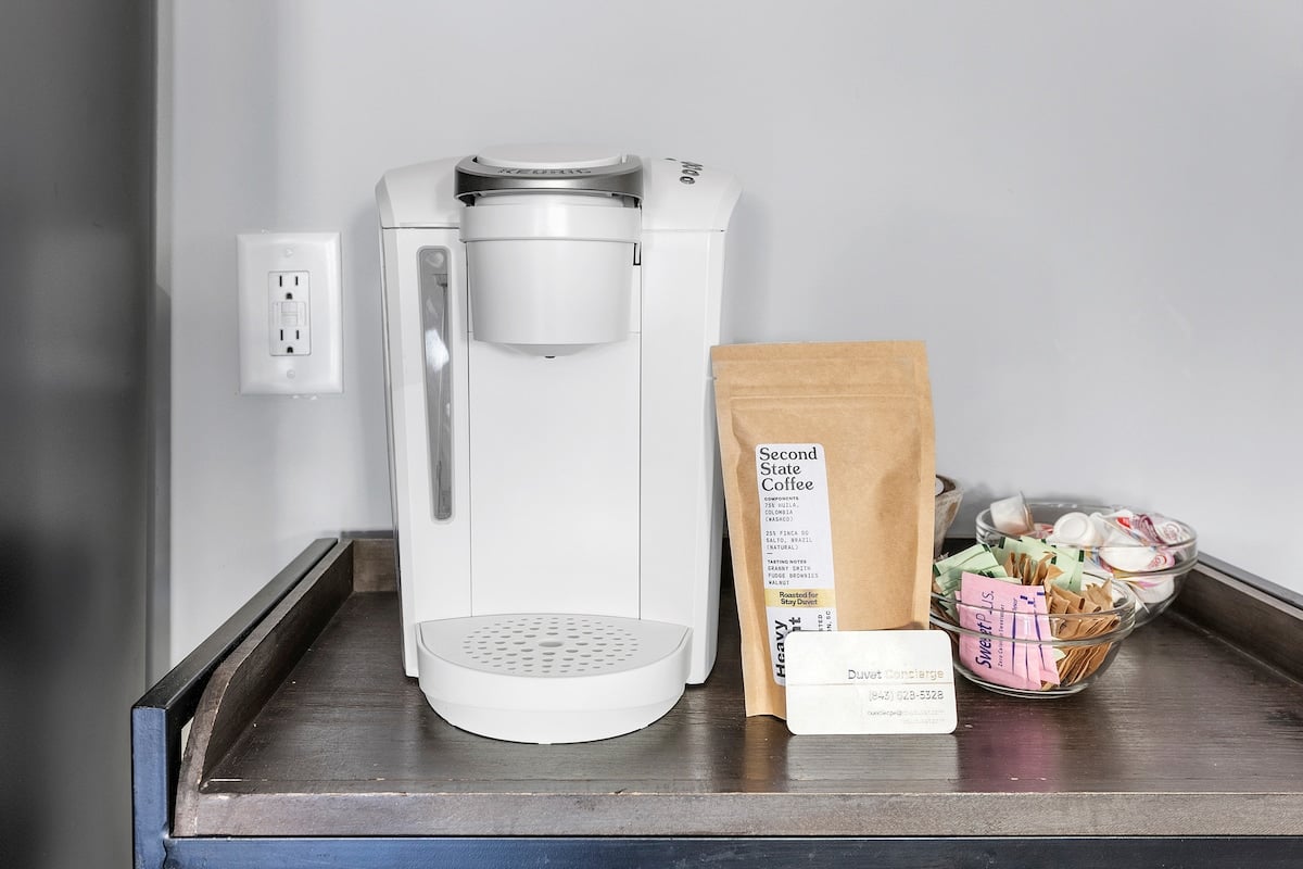 Keurig Machine - 1 Bag of Coffee Provided