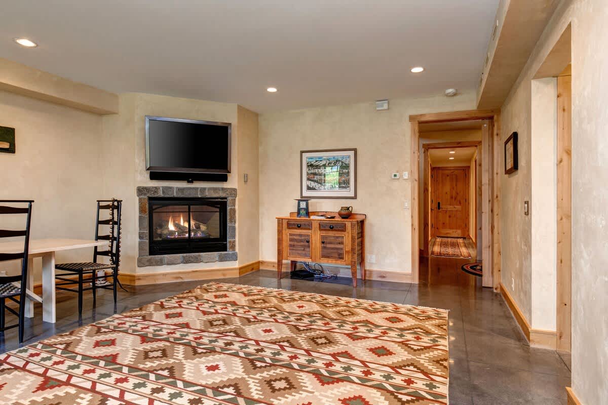 Residence image 5