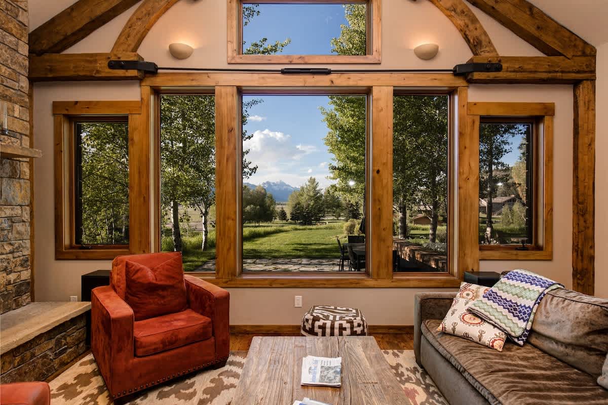 Residence image 3