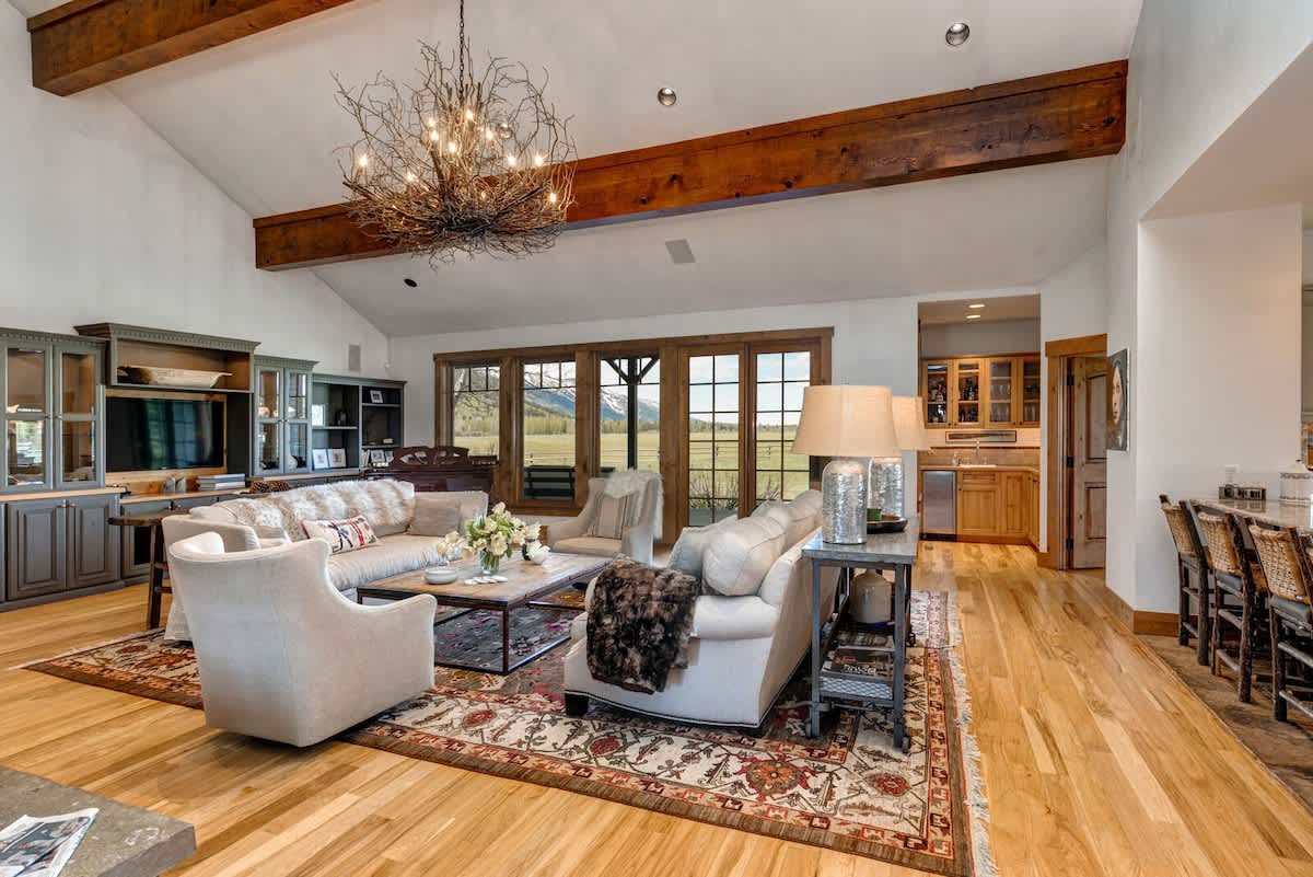 Residence image 2
