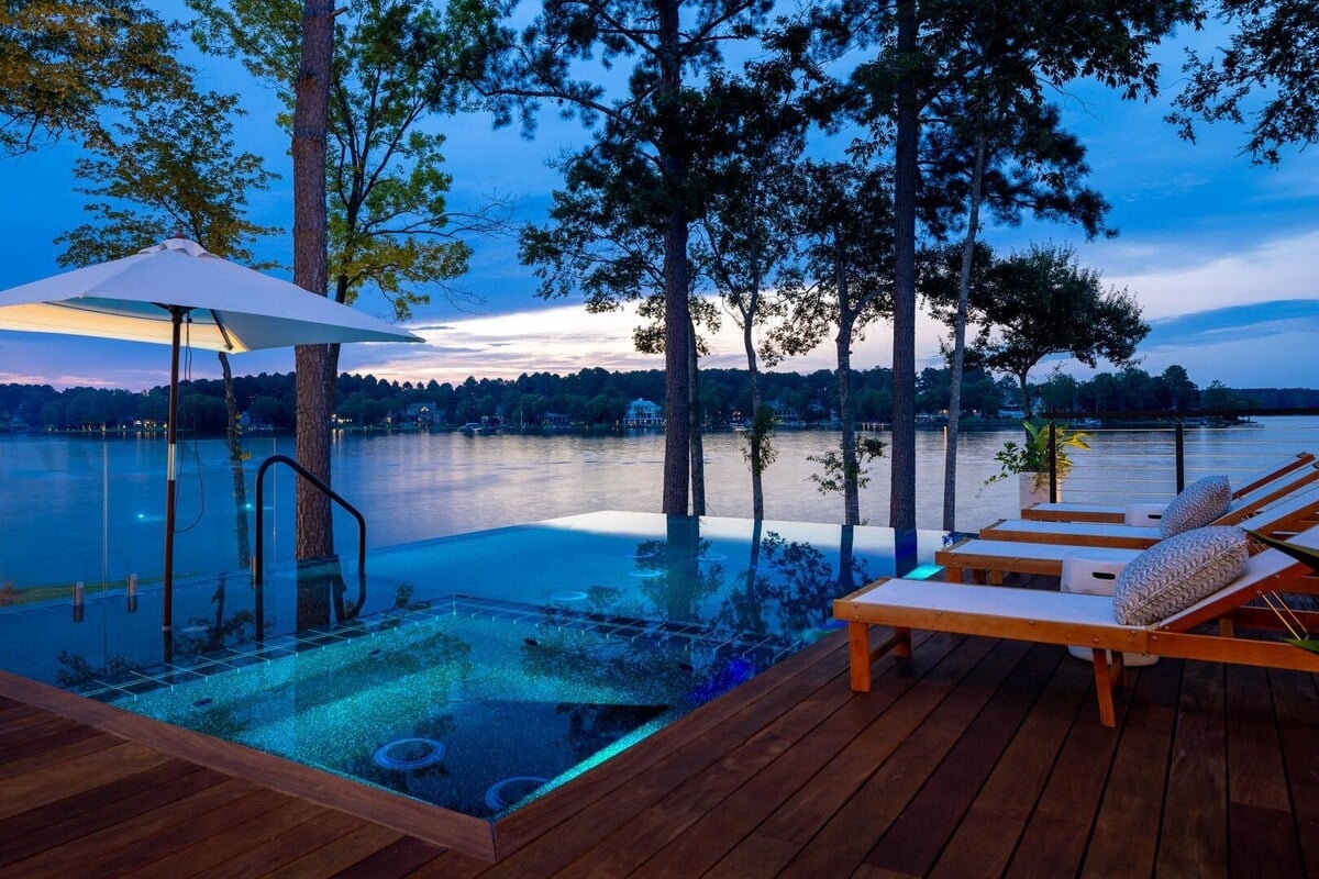 Reconnect with Nature in a Sophisticated Environment in Eatonton, GA