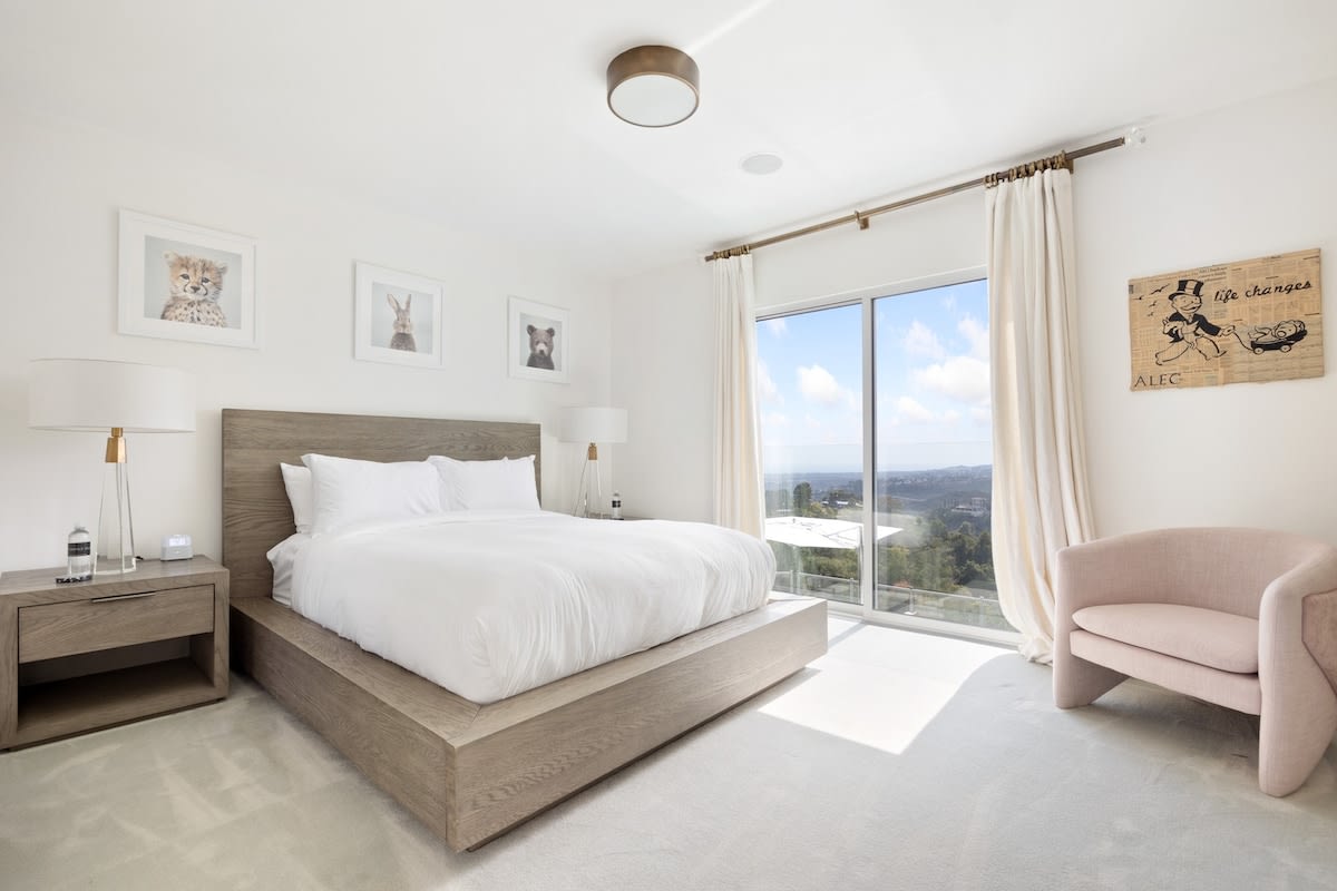 Residence image 2