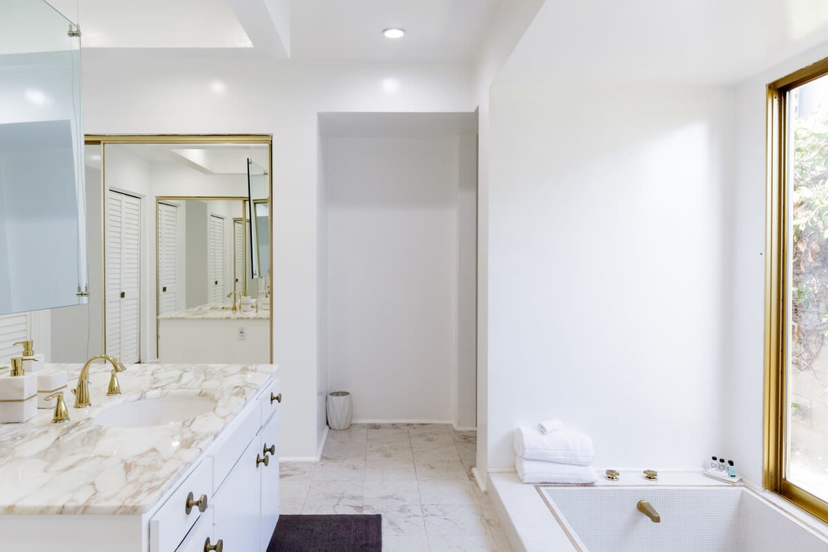 Residence image 4