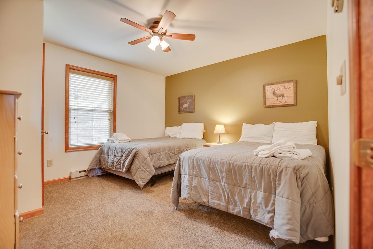 Bedroom 4 - 2 Full Beds.
