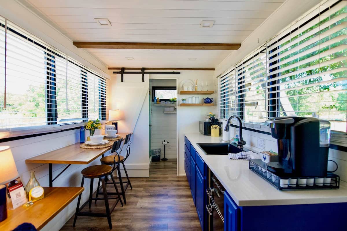 Residence image 3