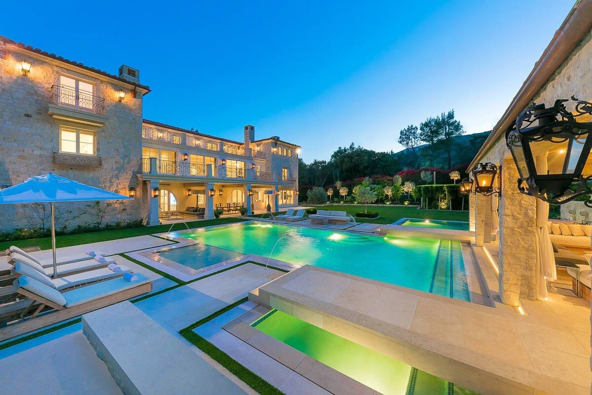 Residence image 2