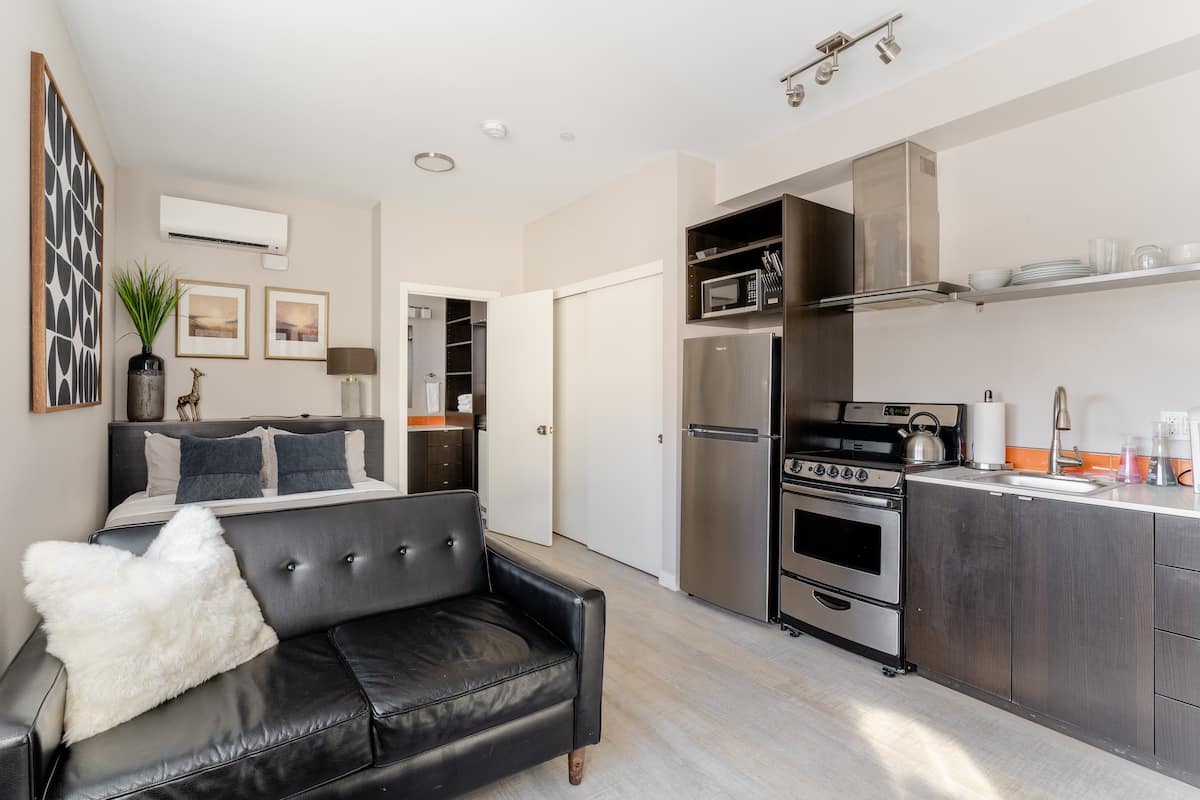 Residence image 2