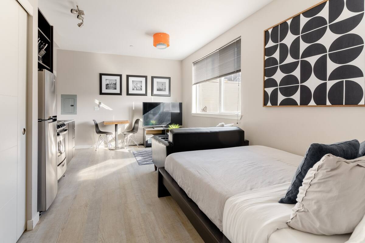 Residence image 3